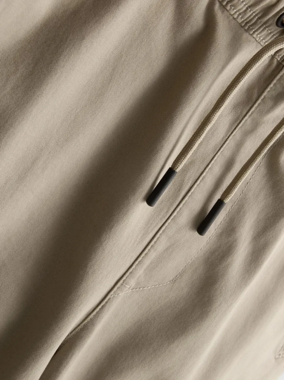 Jogginghose mit Cargotaschen und Bündchen