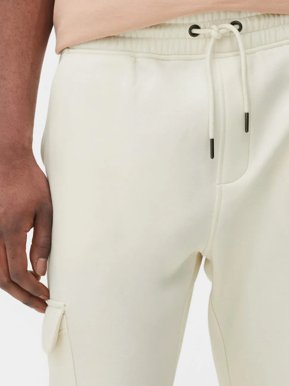 Jogginghose mit Cargotaschen und Bündchen