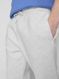 Jogginghose mit elastischem Bund und Bündchen