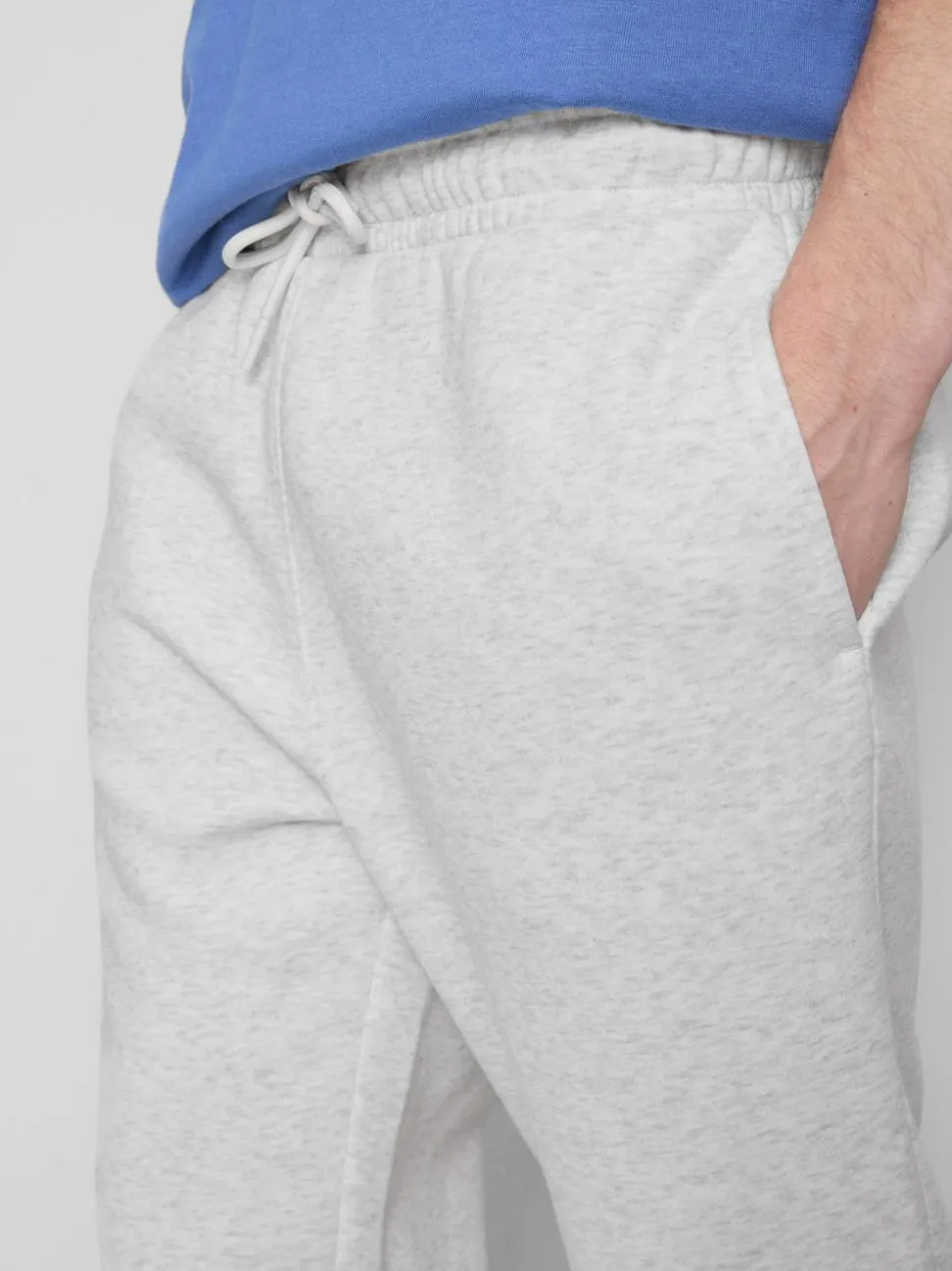 Jogginghose mit elastischem Bund und Bündchen