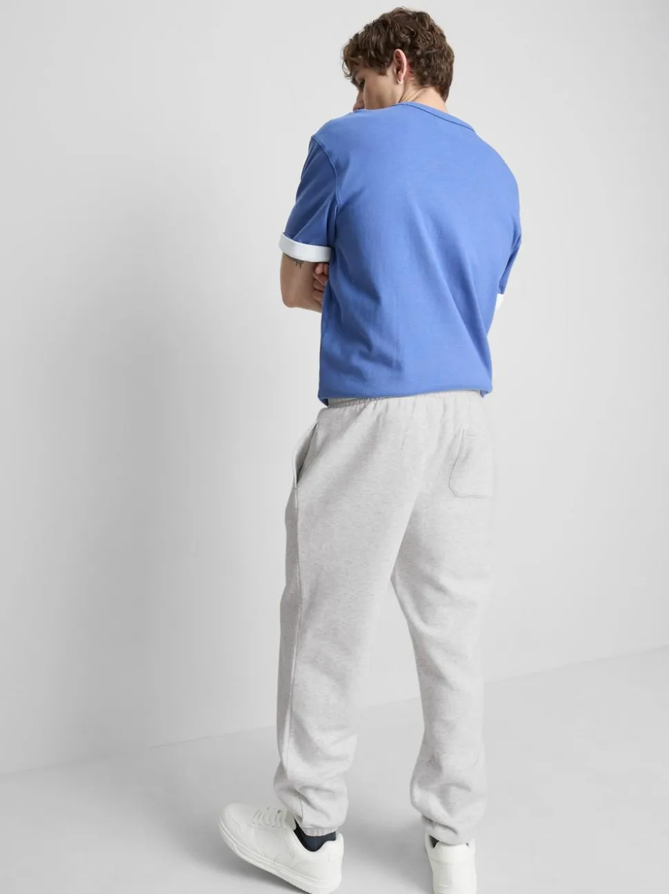 Jogginghose mit elastischem Bund und Bündchen