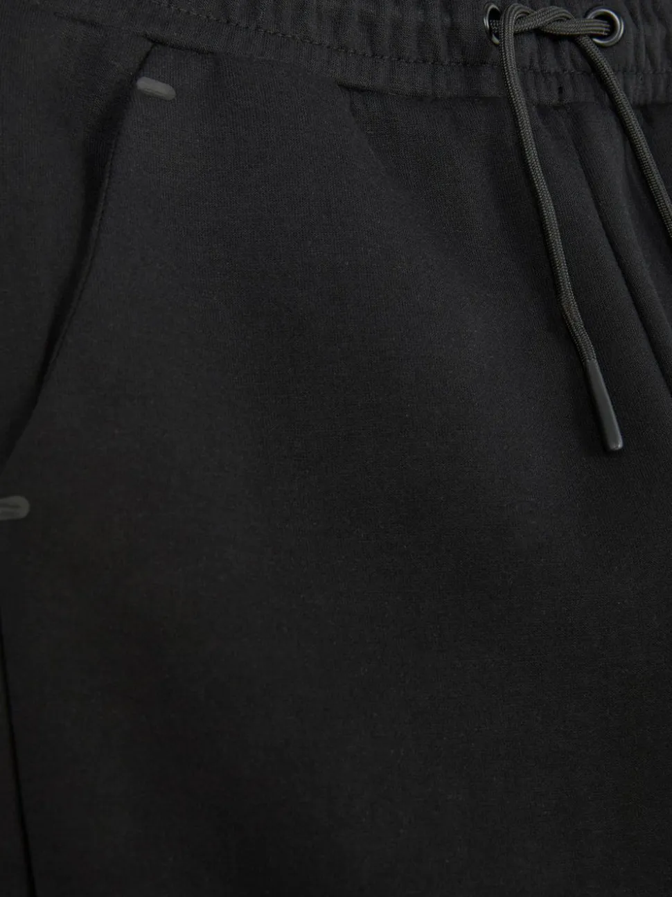 Jogginghose mit Kordelzug zum Kombinieren