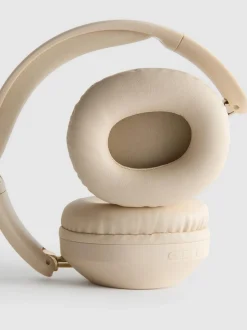 Kabellose Over-Ear-Kopfhörer