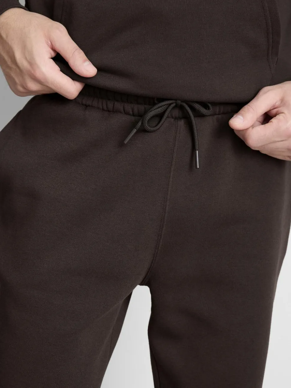 Klassische Jogginghose mit Kordelzug