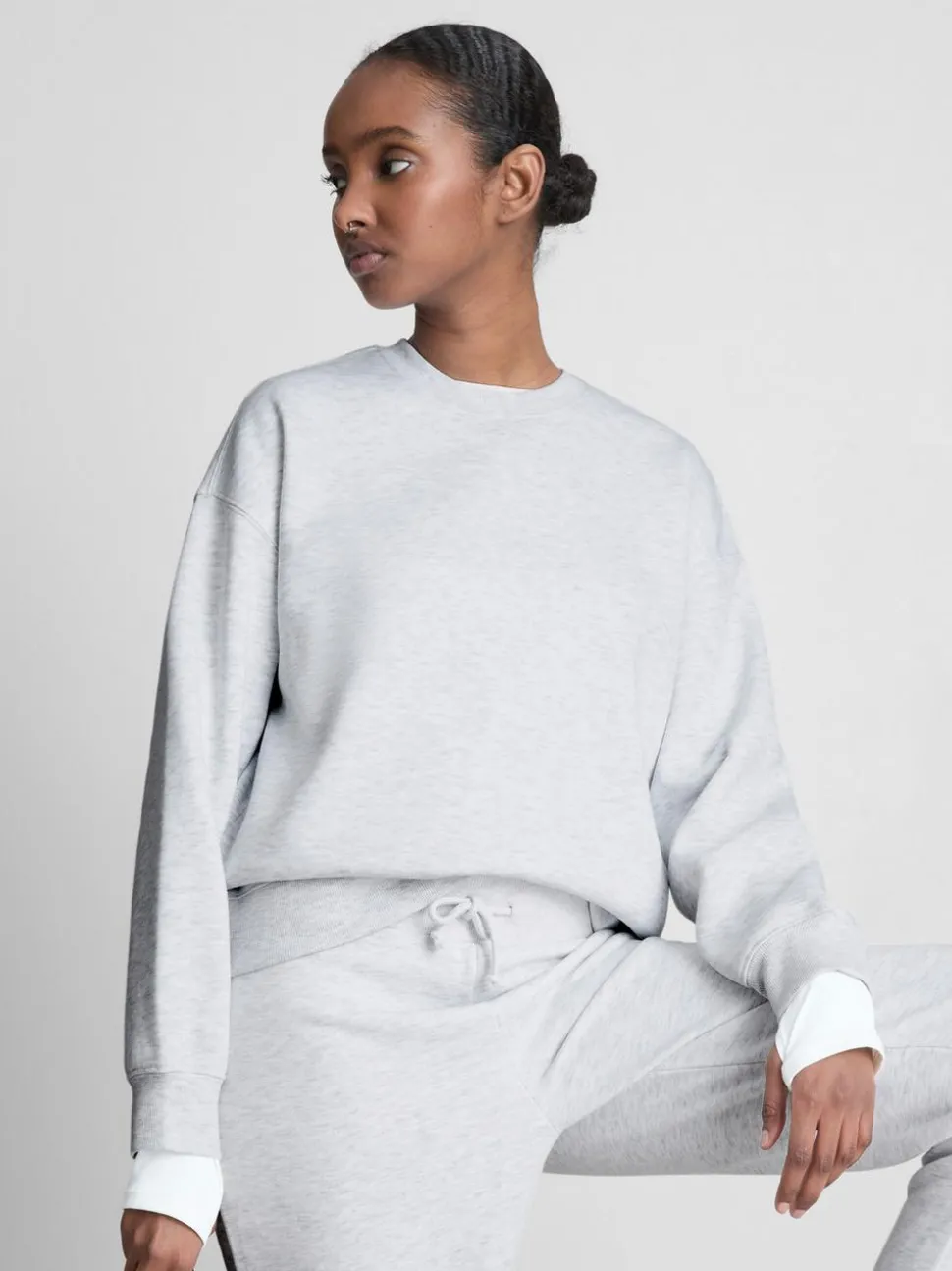 Klassisches Sweatshirt mit Rundhalsausschnitt