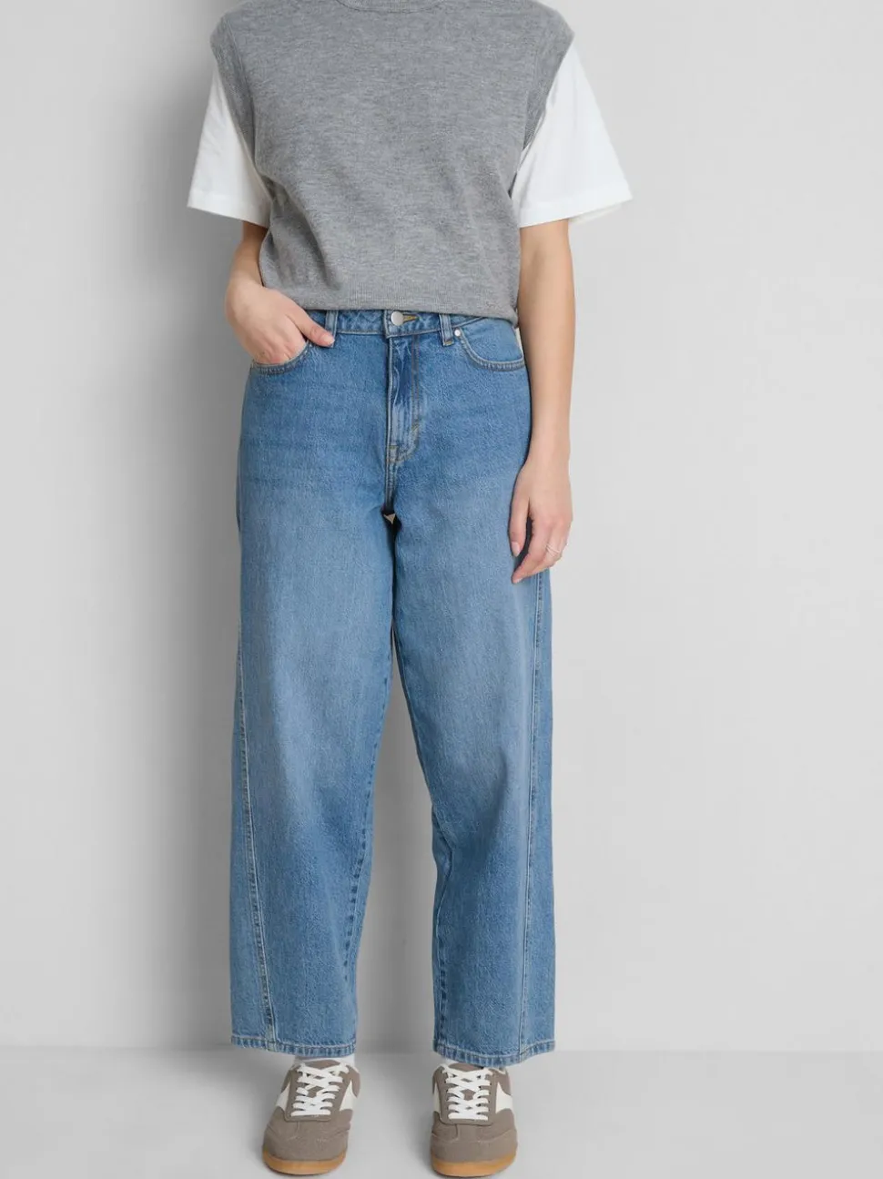 Konische Baumwoll-Jeans mit geradem Bein