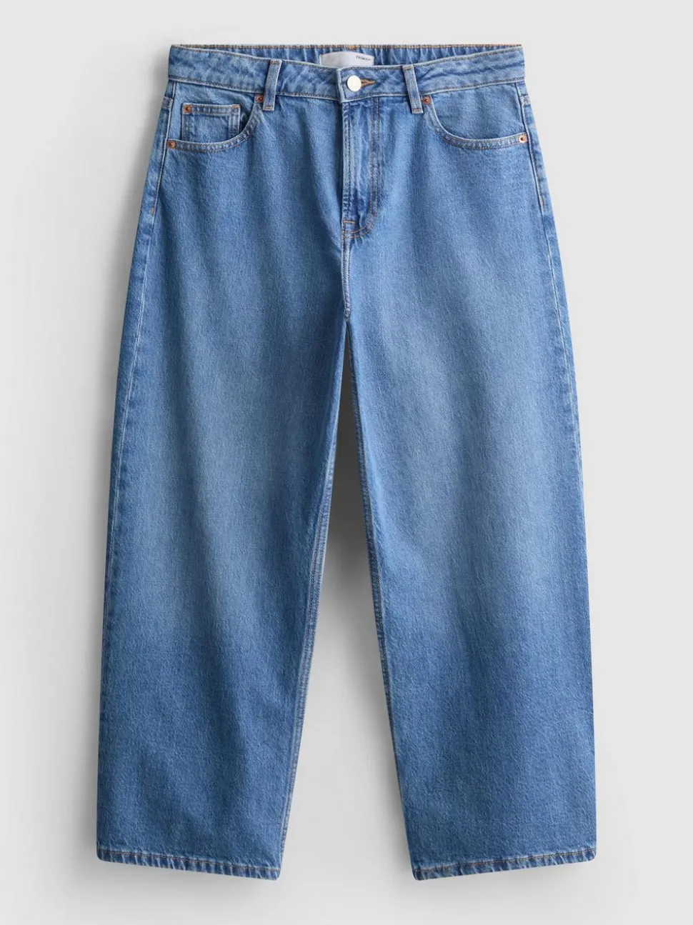 Kurze Jeans mit weitem Bein