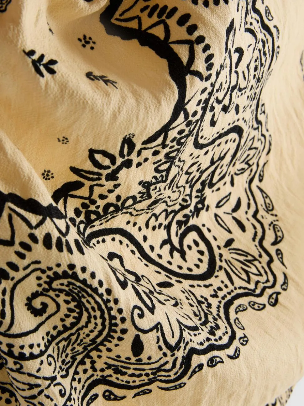 Kurzes Bandana-Top mit Paisleymuster