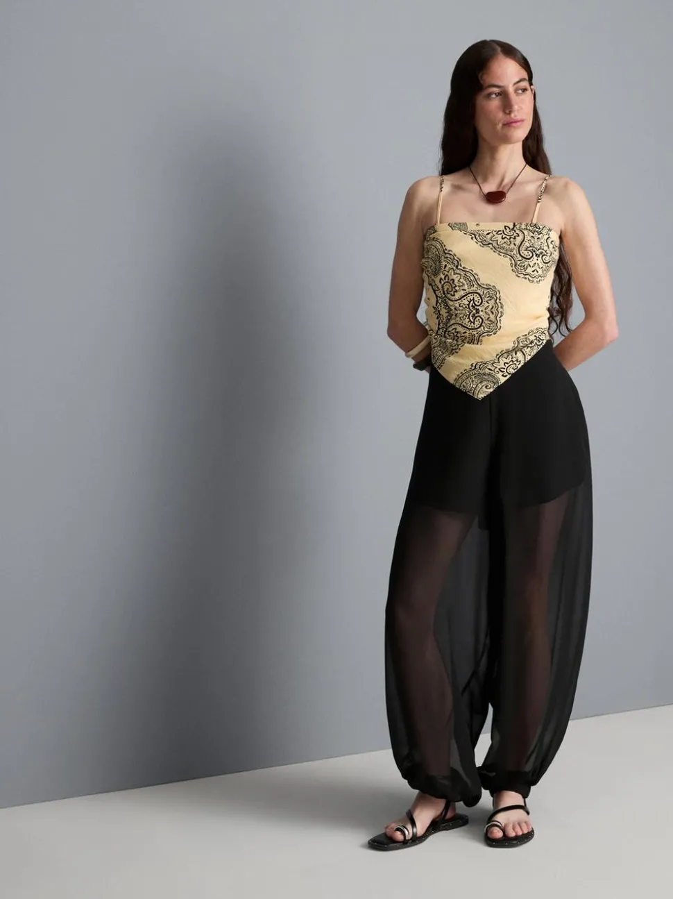 Kurzes Bandana-Top mit Paisleymuster