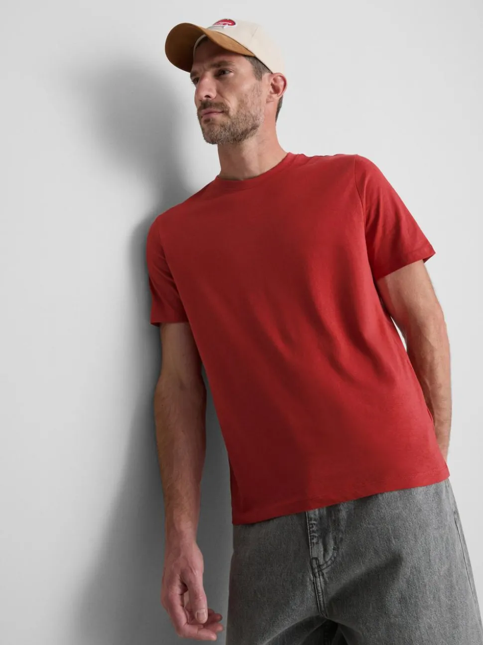Kurzärmeliges Regular-Fit-T-Shirt