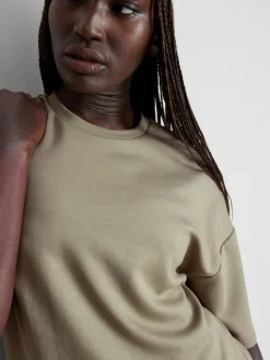 Kurzärmeliges Sweatshirt mit überschnittenen Schultern