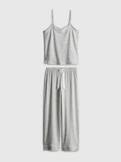 Langer Schlafanzug mit Trägertop