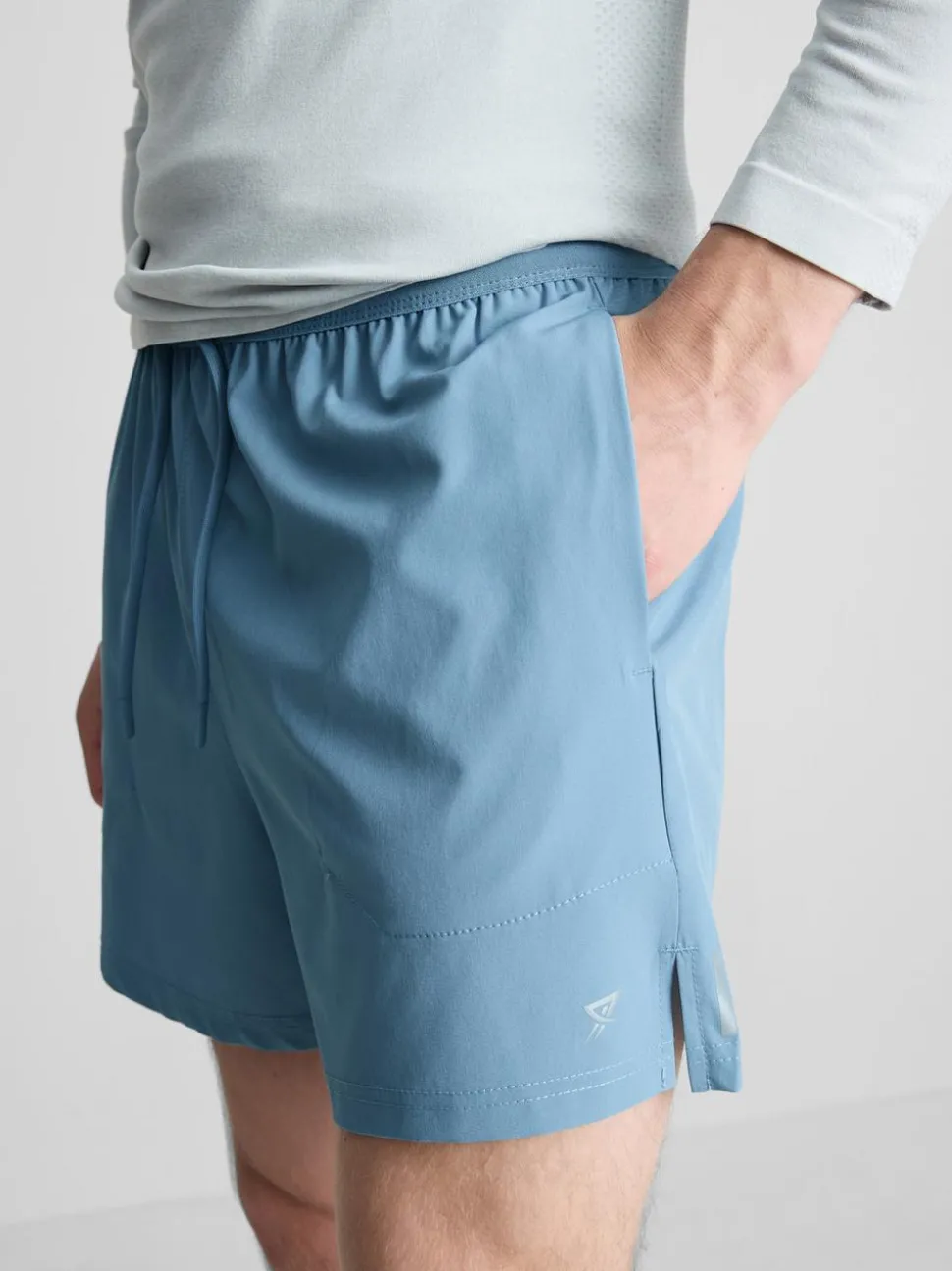 Laufshorts mit Kordelzug