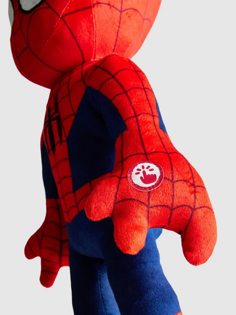 Leuchtende „Marvel Spider-Man“ Plüschfigur