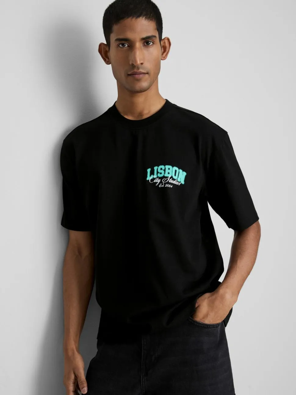„Lisbon City Studio“ T-Shirt