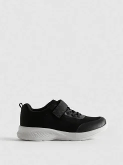 Low-Top-Sneaker