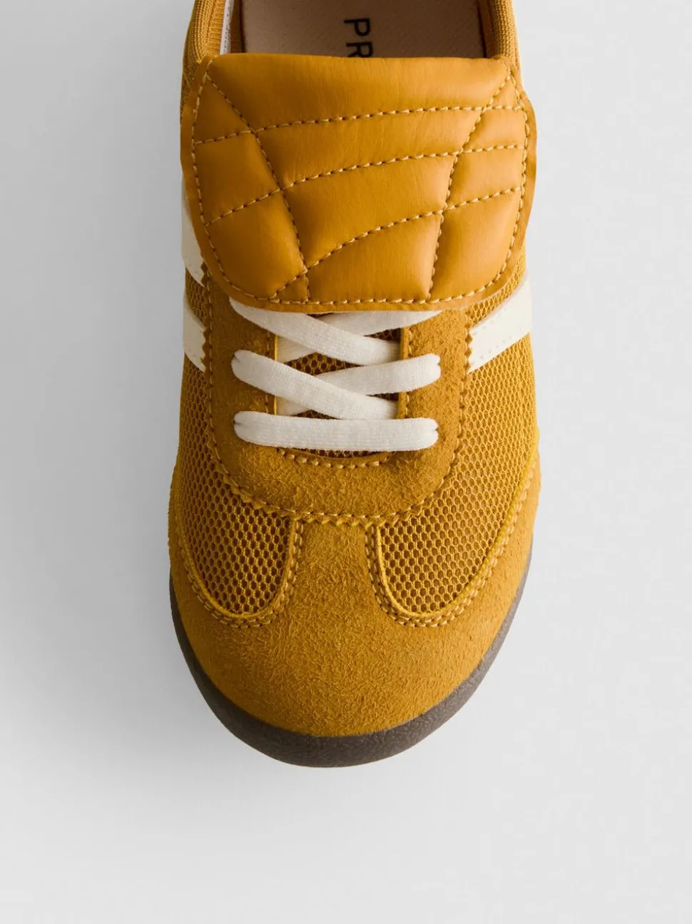 Low-Top-Sneaker