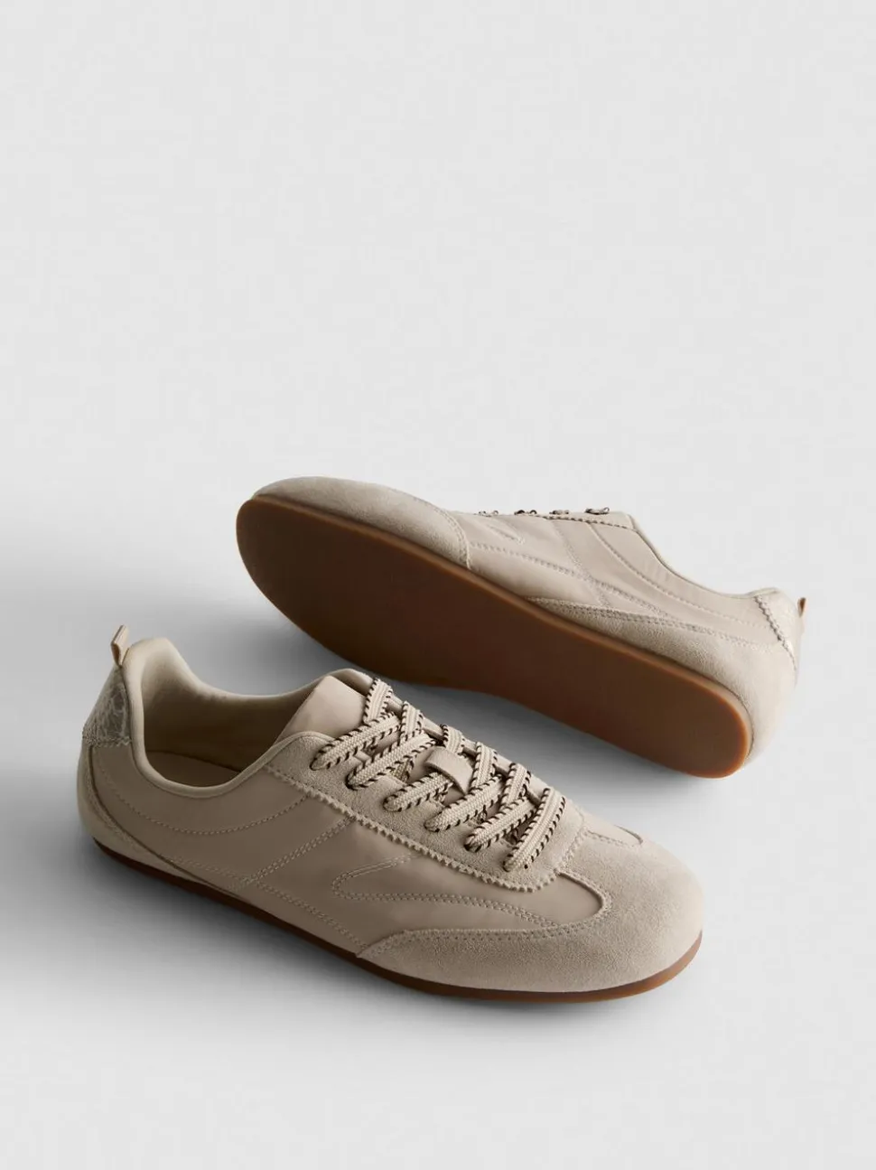 Low-Top-Sneaker