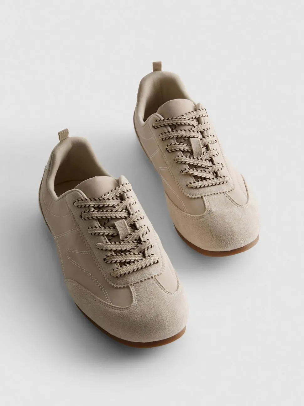 Low-Top-Sneaker