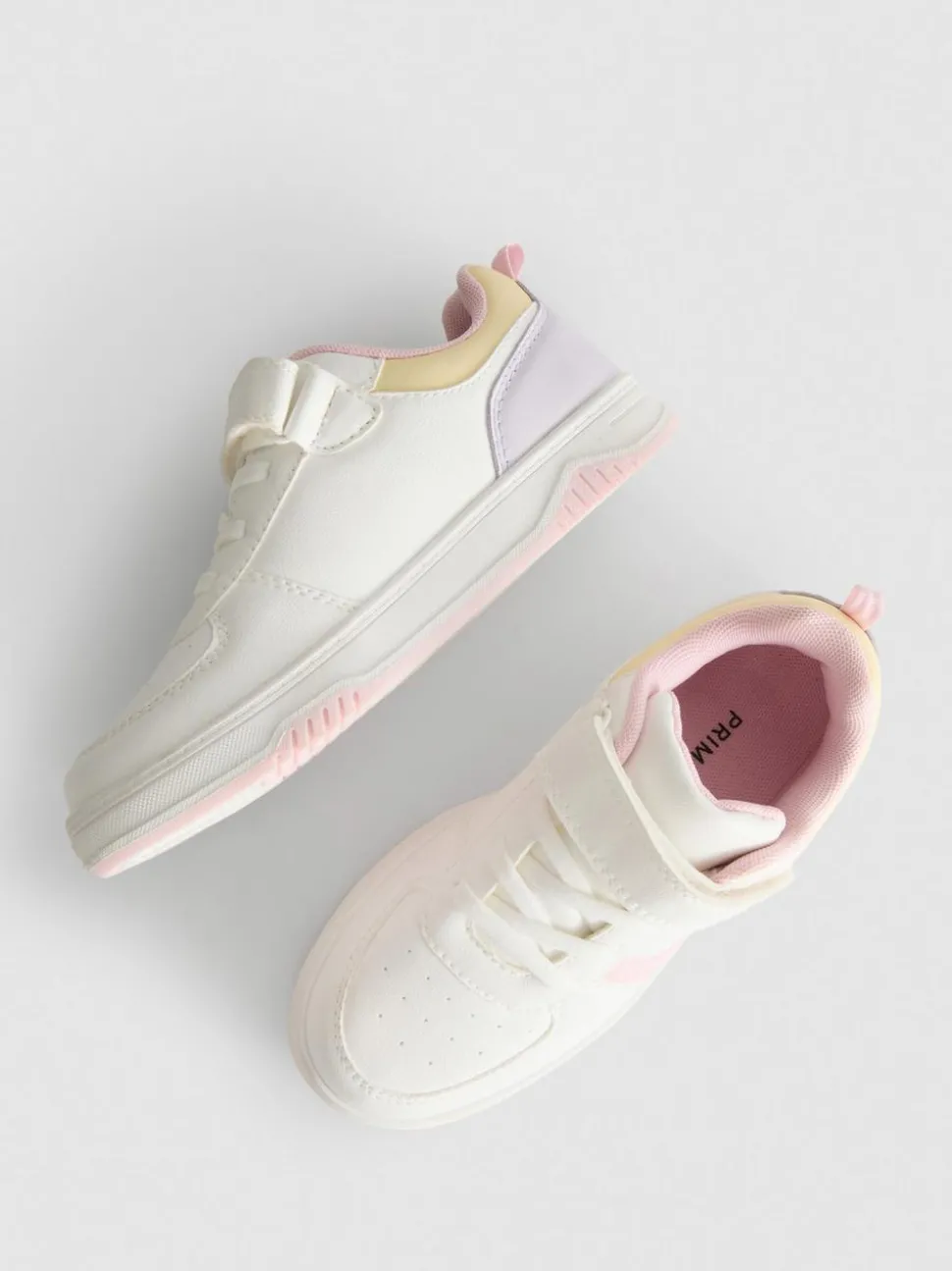 Low-Top-Sneaker