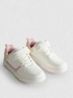 Low-Top-Sneaker