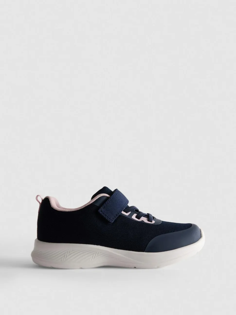 Low-Top-Sneaker