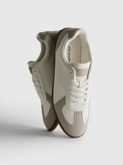 Low-Top-Sneaker