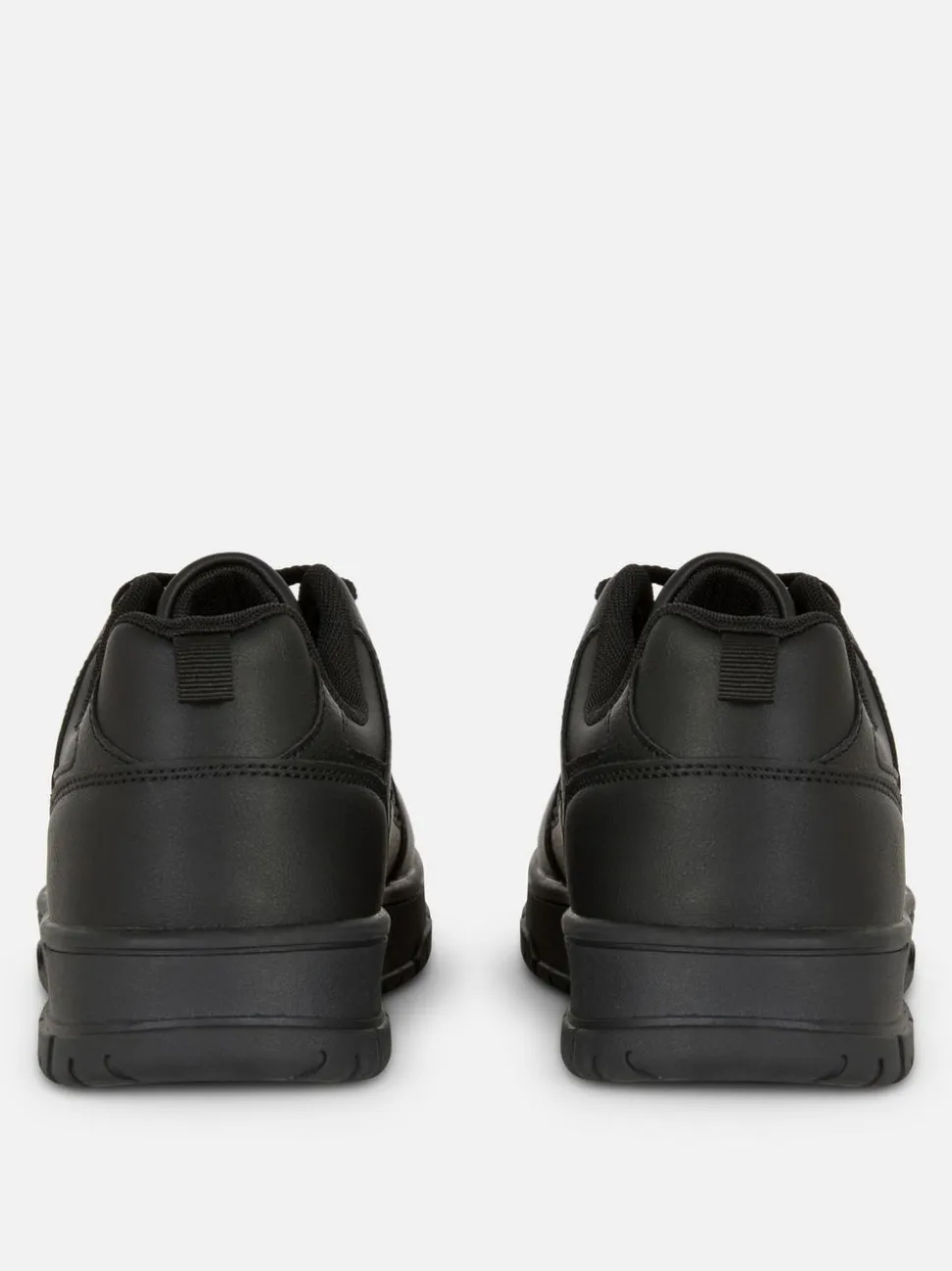 Low-Top-Sneaker