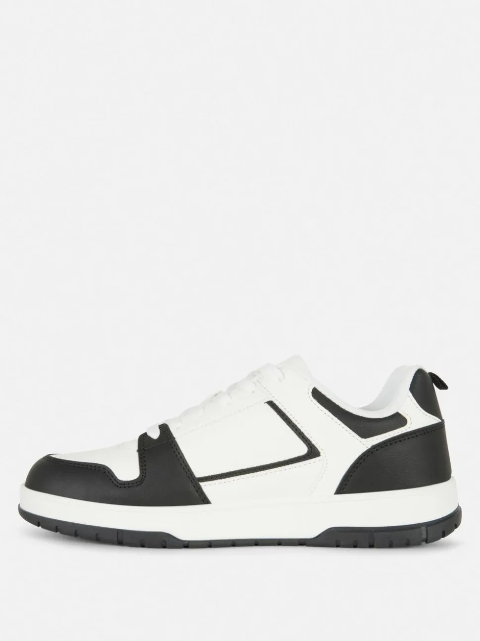 Low-Top-Sneaker
