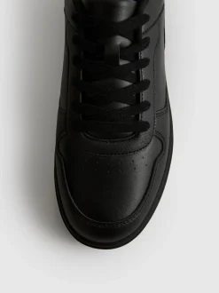 Low-Top-Sneaker mit Einsätzen