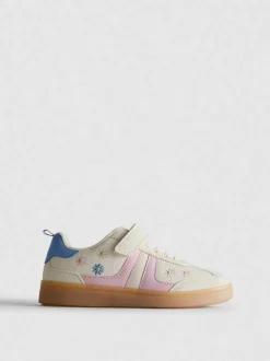 Low-Top-Sneaker mit Gummisohle