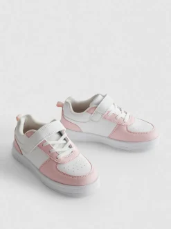 Low-Top-Sneakers aus Kunstleder