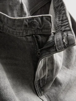Lässige Jeans mit geradem Bein und mittlerer Leibhöhe