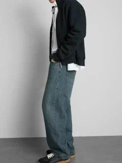 Lässige Jeans mit geradem Bein und mittlerer Leibhöhe