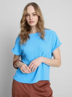 Lässiges Rundhalsshirt aus atmungsaktivem Stoff