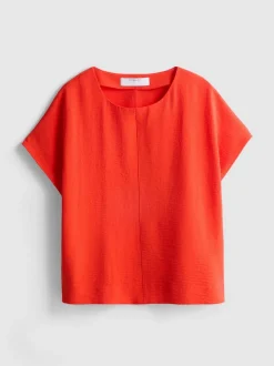 Lässiges Rundhalsshirt aus atmungsaktivem Stoff