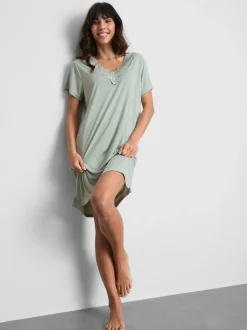 Lässiges Schlafshirt mit hohem Modalanteil
