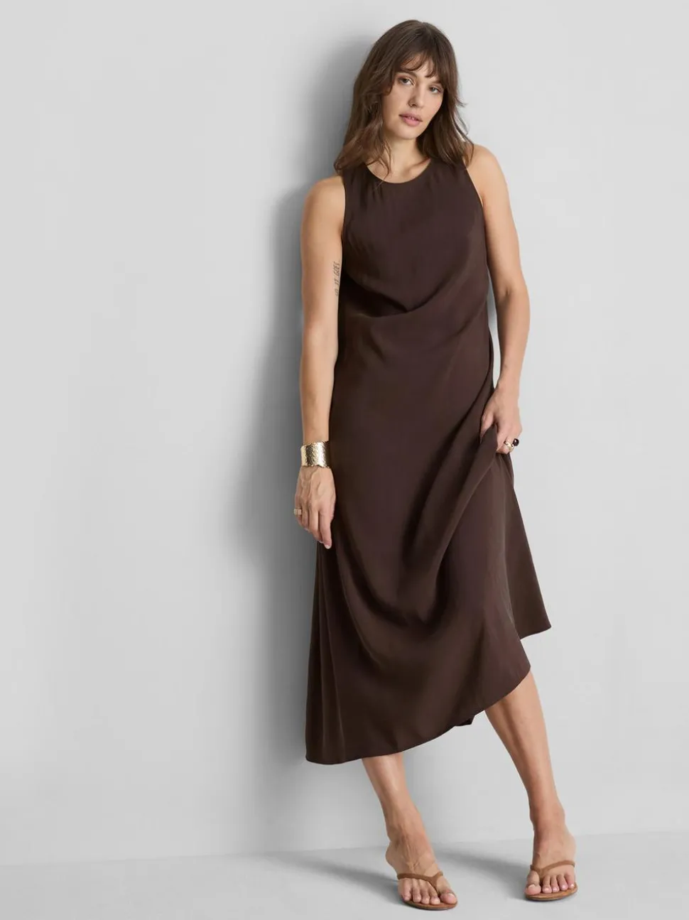 Midikleid in Säulenform