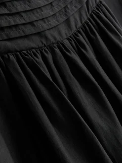Midikleid mit Zipfelsaum