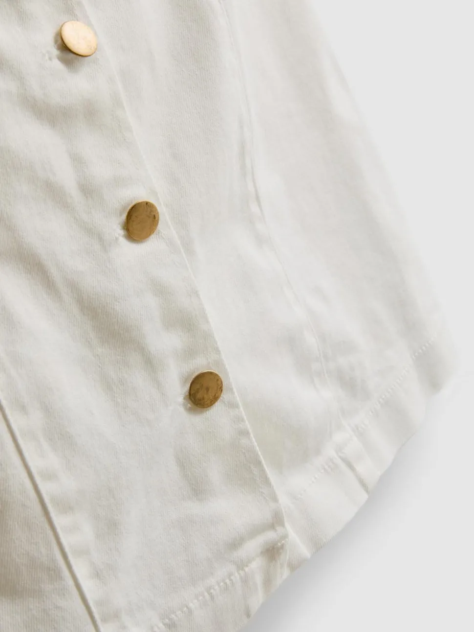 Minikleid aus Baumwoll-Denim mit Knopfleiste