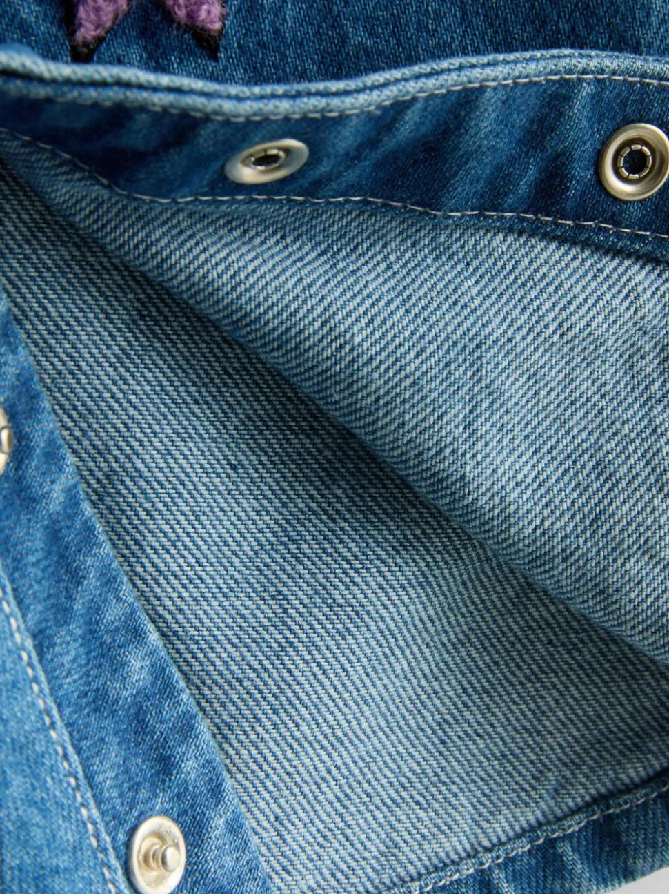0–18 Monate | Langarmbody und Denim-Latzhose für Neugeborene