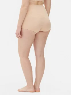 Nahtlose, figurformende Shorts