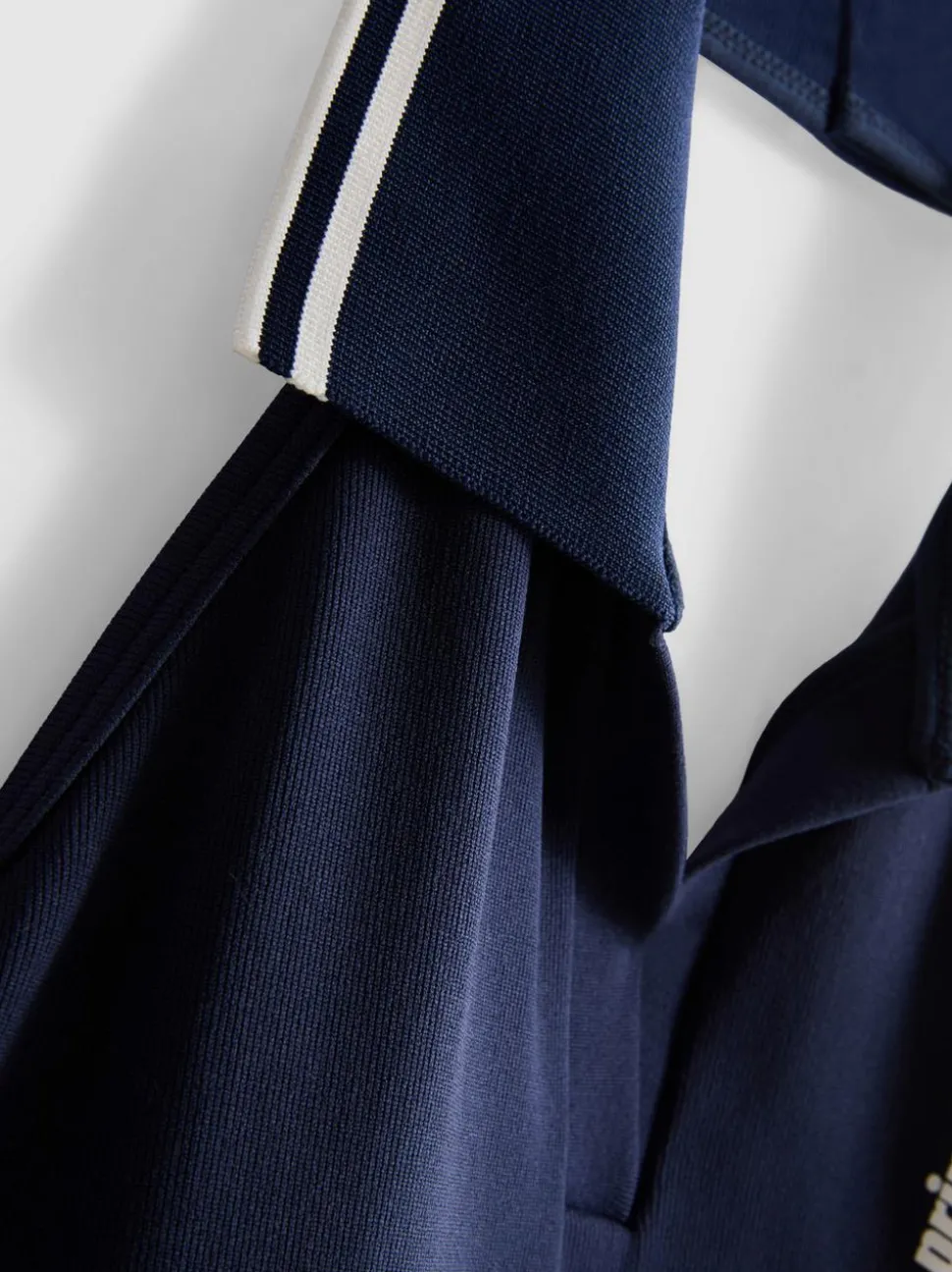 Nahtloses „Prince“ Mini-Tenniskleid