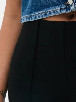 Ponté-Leggings mit mittlerer Leibhöhe und ausgestelltem Bein