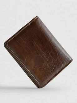 Portemonnaie mit Überschlag und Nieten