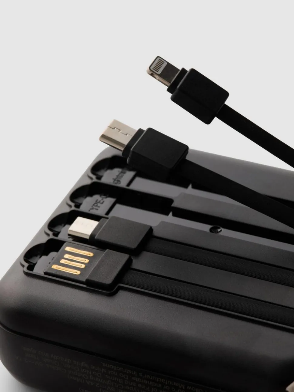 Powerbank mit integrierten Ladekabeln, 10 000 mAh