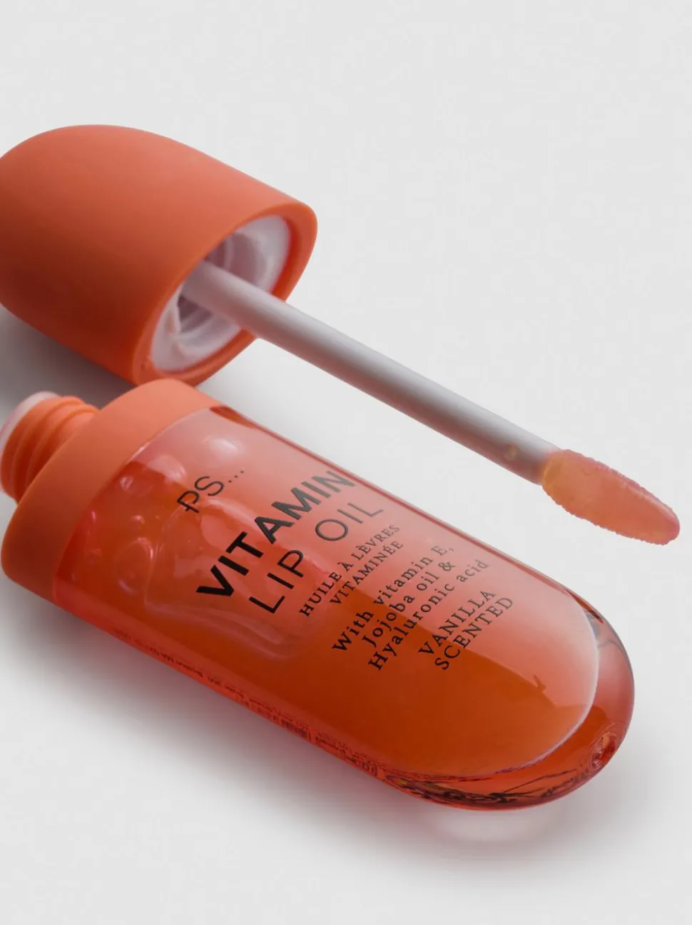 PS… Duftendes Lippenöl mit Vitaminen