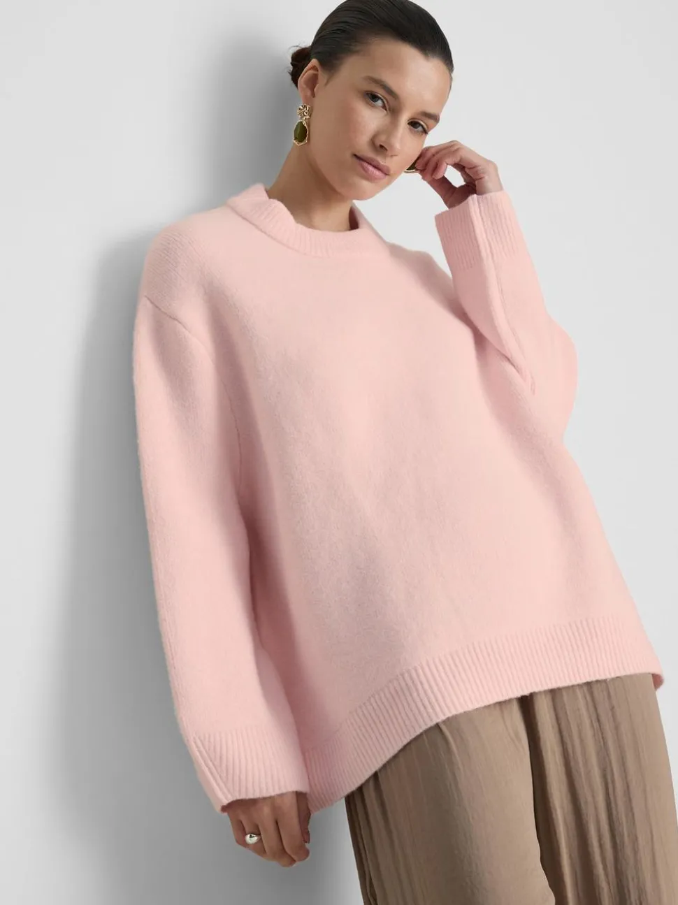 Pullover aus Wollgemisch mit Rundhalsausschnitt im Oversized-Look