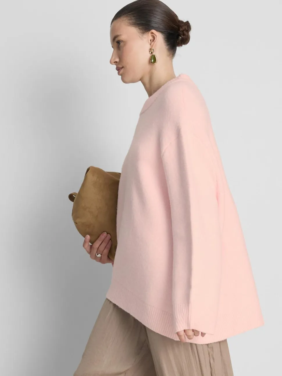 Pullover aus Wollgemisch mit Rundhalsausschnitt im Oversized-Look