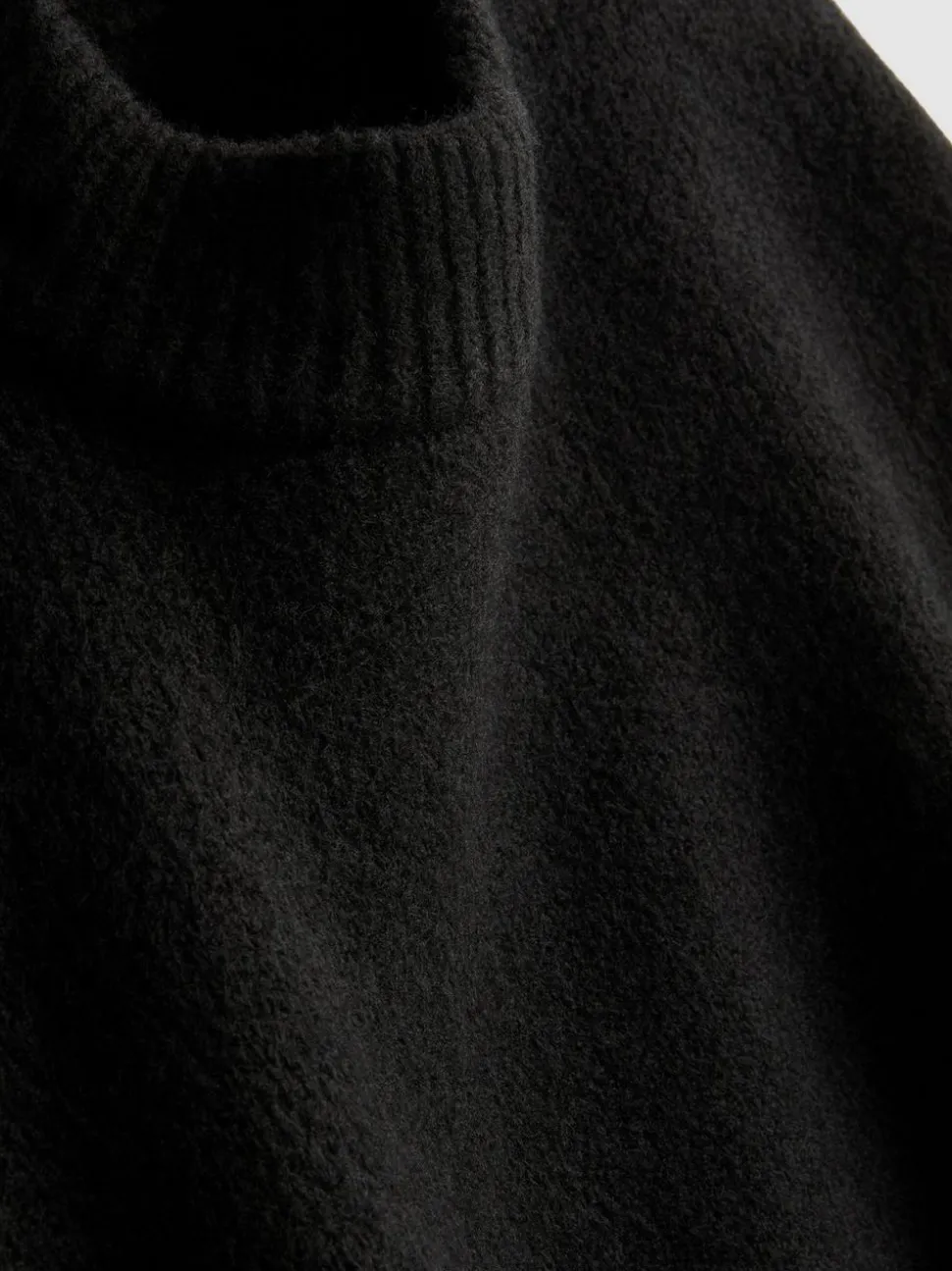 Pullover aus Wollgemisch mit Rundhalsausschnitt im Oversized-Look